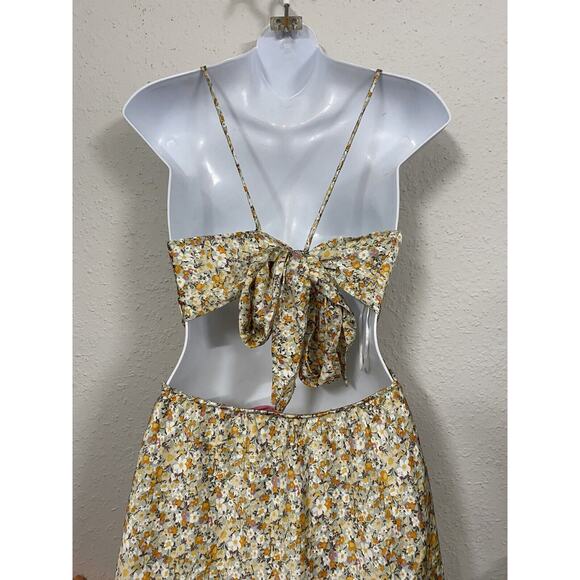 Misty Rose Women Floral Open Back Mini Dress Size Medium Silky Made in USA - Picture 9 of 9